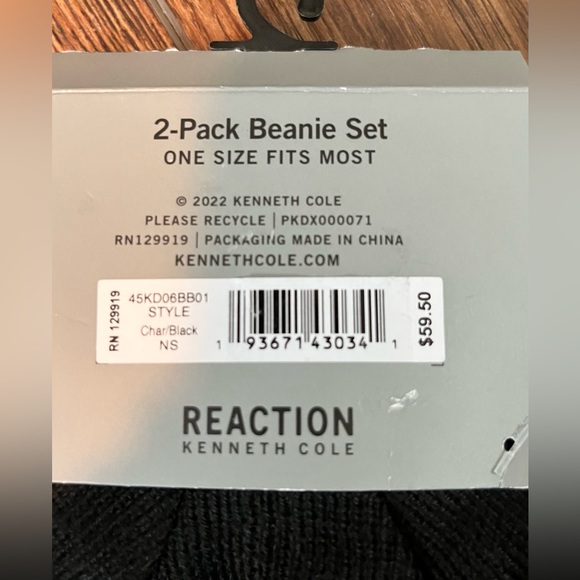 NWT Kenneth Cole REACTION two-pack beanie set. One grey and one black. OS. - Picture 5 of 8